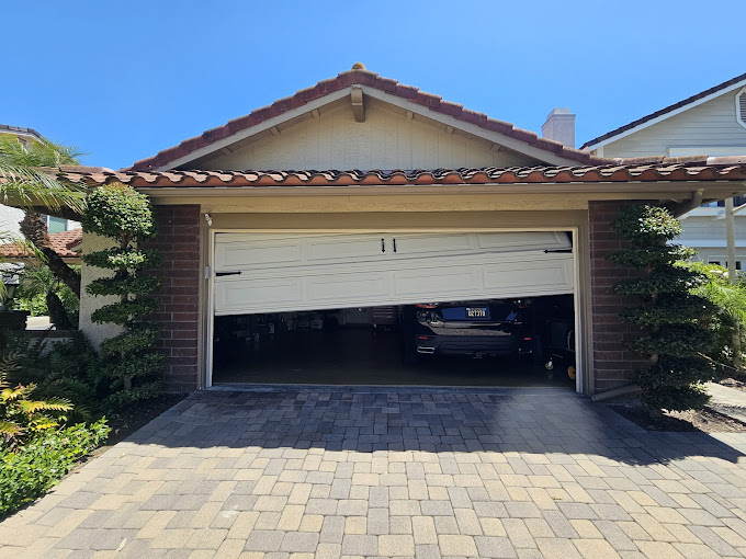 Emergency Garage Door Services